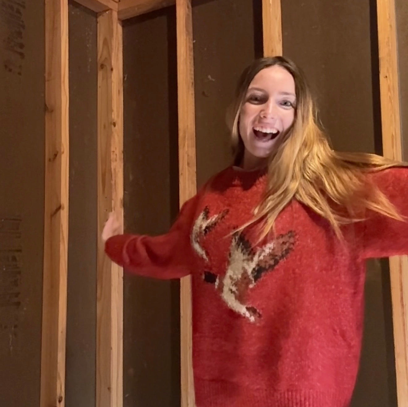 Rose duck sweater 🦆